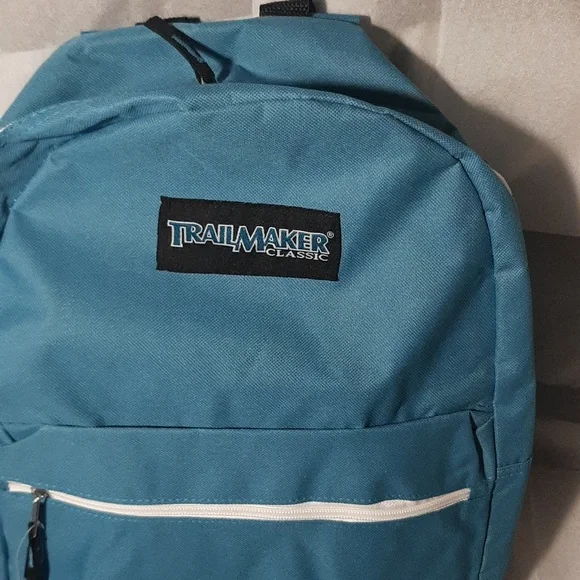 Trailmaker Backpack - Picture 3 of 5